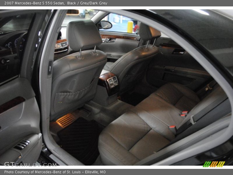 Black / Grey/Dark Grey 2007 Mercedes-Benz S 550 Sedan