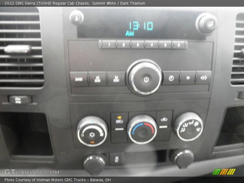 Summit White / Dark Titanium 2012 GMC Sierra 2500HD Regular Cab Chassis