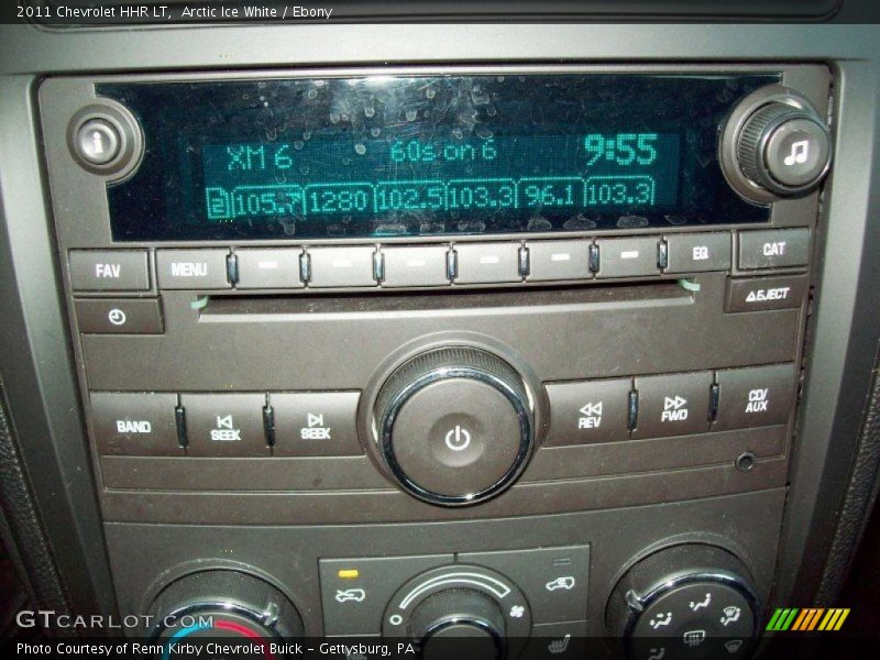 Arctic Ice White / Ebony 2011 Chevrolet HHR LT