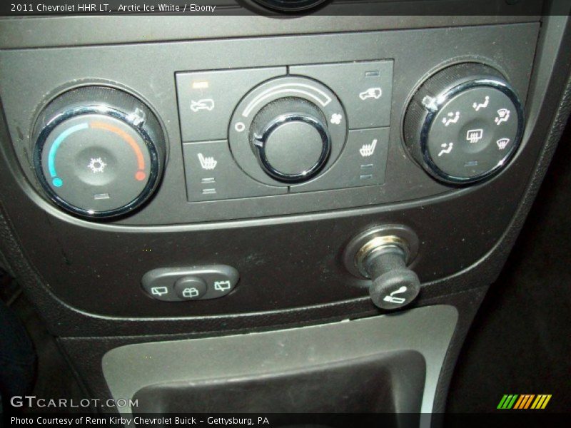 Arctic Ice White / Ebony 2011 Chevrolet HHR LT