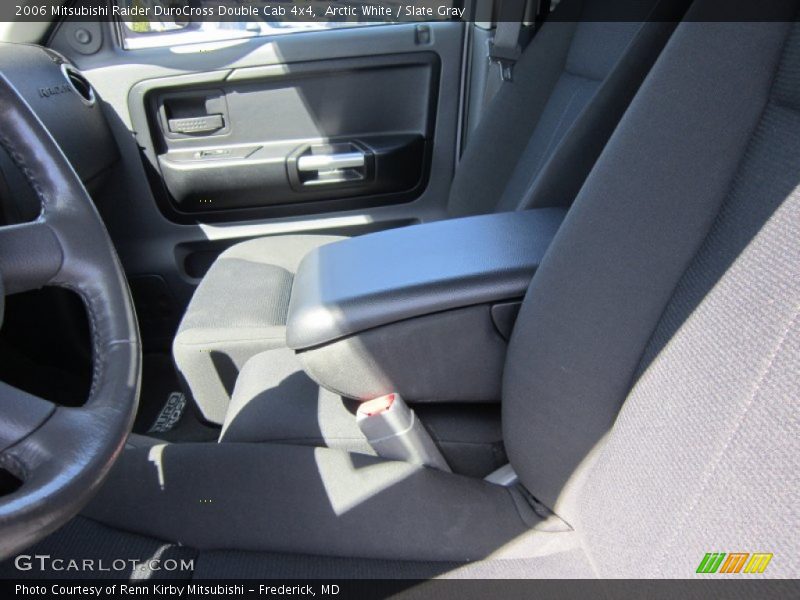 Arctic White / Slate Gray 2006 Mitsubishi Raider DuroCross Double Cab 4x4