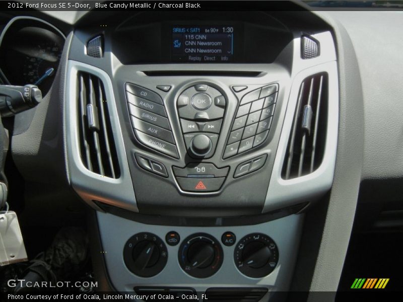 Blue Candy Metallic / Charcoal Black 2012 Ford Focus SE 5-Door