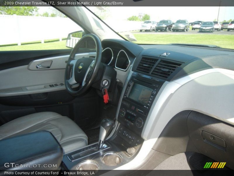 Silver Moss Metallic / Light Gray/Ebony 2009 Chevrolet Traverse LTZ