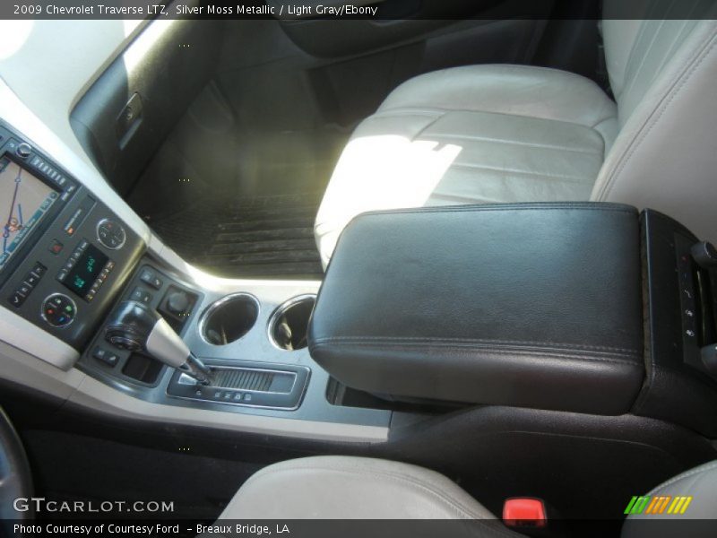 Silver Moss Metallic / Light Gray/Ebony 2009 Chevrolet Traverse LTZ