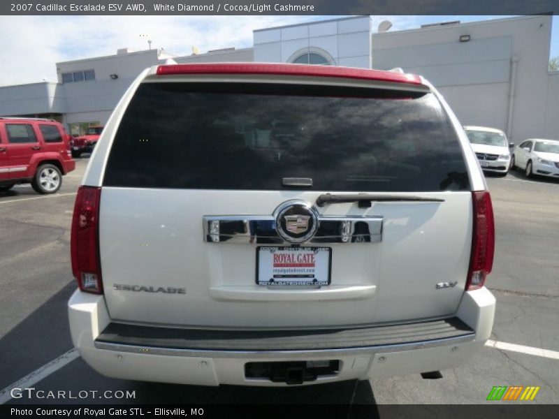 White Diamond / Cocoa/Light Cashmere 2007 Cadillac Escalade ESV AWD