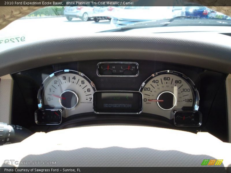 White Platinum Tri-Coat Metallic / Camel 2010 Ford Expedition Eddie Bauer