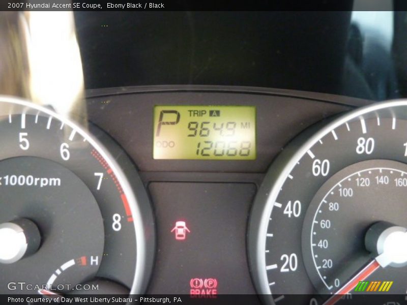 Ebony Black / Black 2007 Hyundai Accent SE Coupe