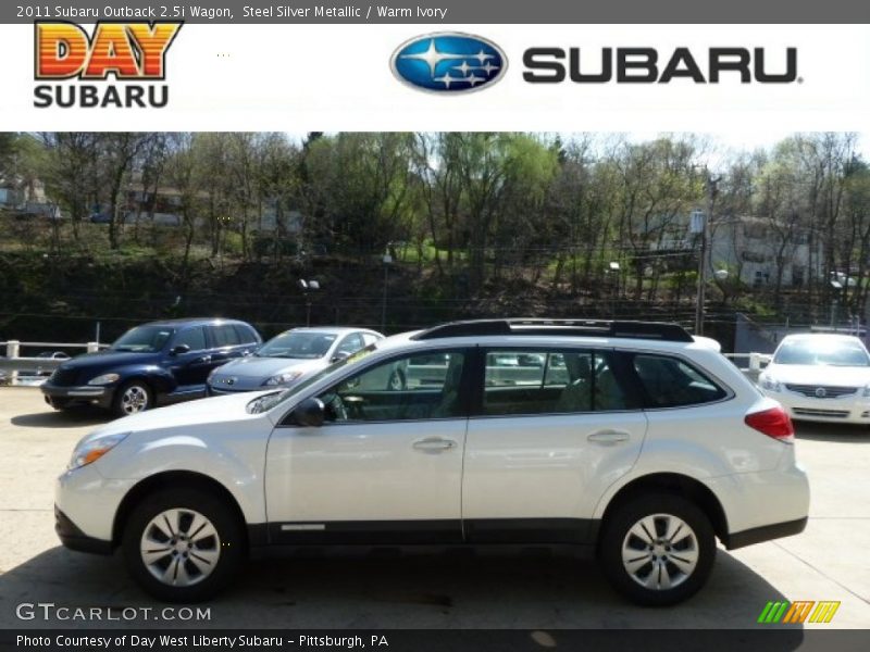 Steel Silver Metallic / Warm Ivory 2011 Subaru Outback 2.5i Wagon