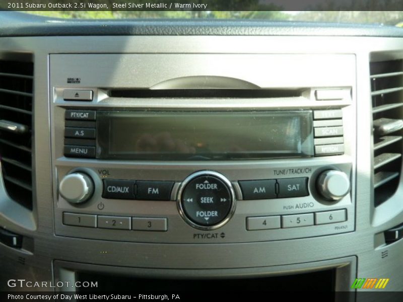Steel Silver Metallic / Warm Ivory 2011 Subaru Outback 2.5i Wagon