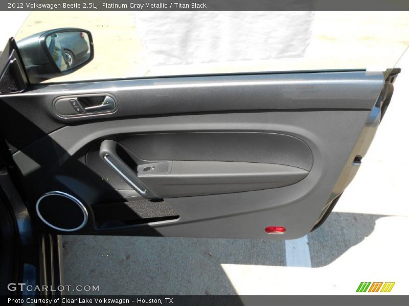 Platinum Gray Metallic / Titan Black 2012 Volkswagen Beetle 2.5L