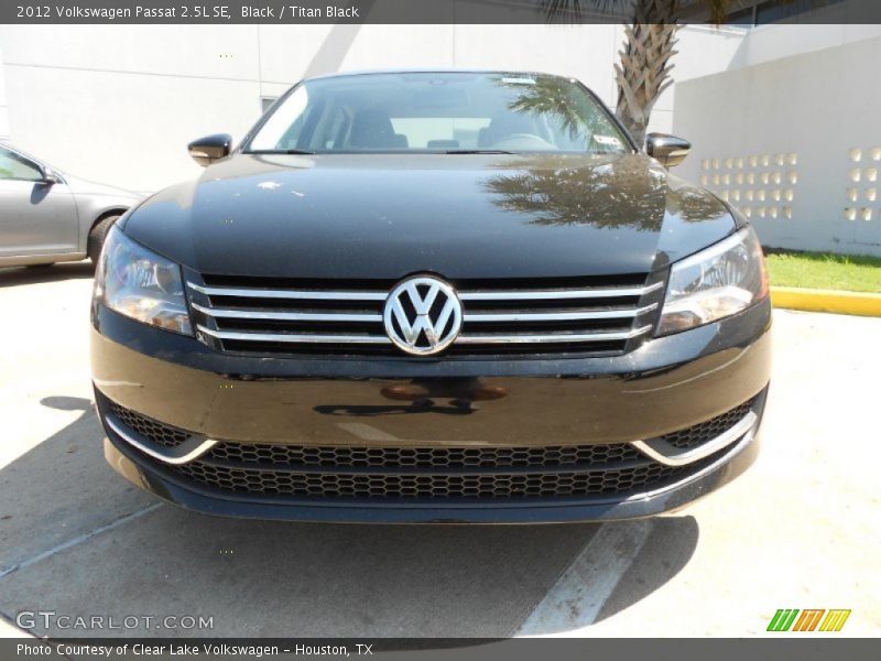 Black / Titan Black 2012 Volkswagen Passat 2.5L SE