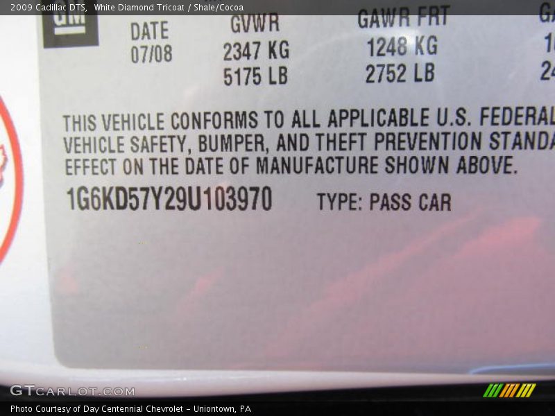 White Diamond Tricoat / Shale/Cocoa 2009 Cadillac DTS