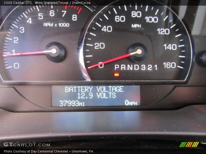 White Diamond Tricoat / Shale/Cocoa 2009 Cadillac DTS