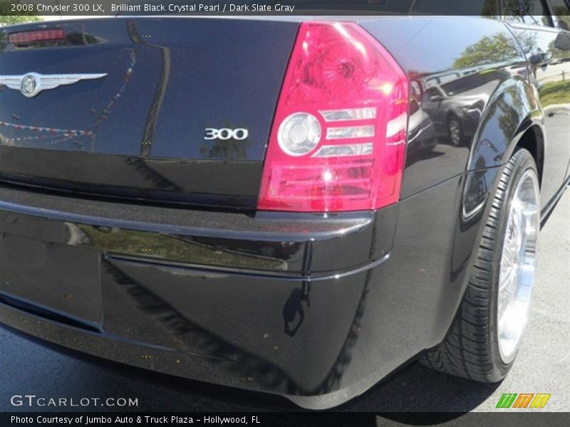 Brilliant Black Crystal Pearl / Dark Slate Gray 2008 Chrysler 300 LX