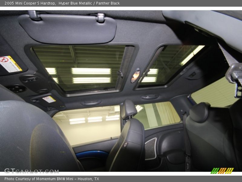 Hyper Blue Metallic / Panther Black 2005 Mini Cooper S Hardtop