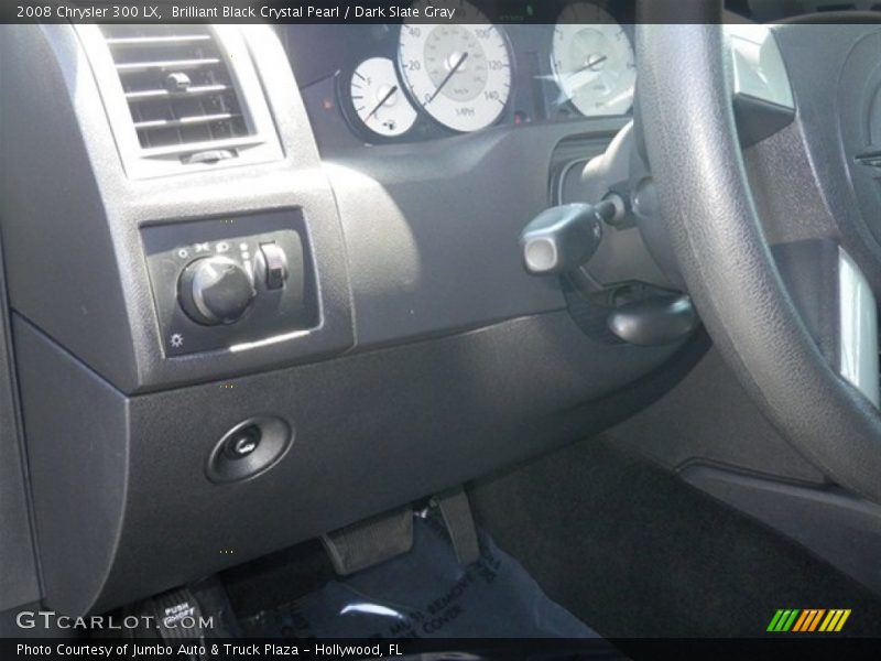 Brilliant Black Crystal Pearl / Dark Slate Gray 2008 Chrysler 300 LX