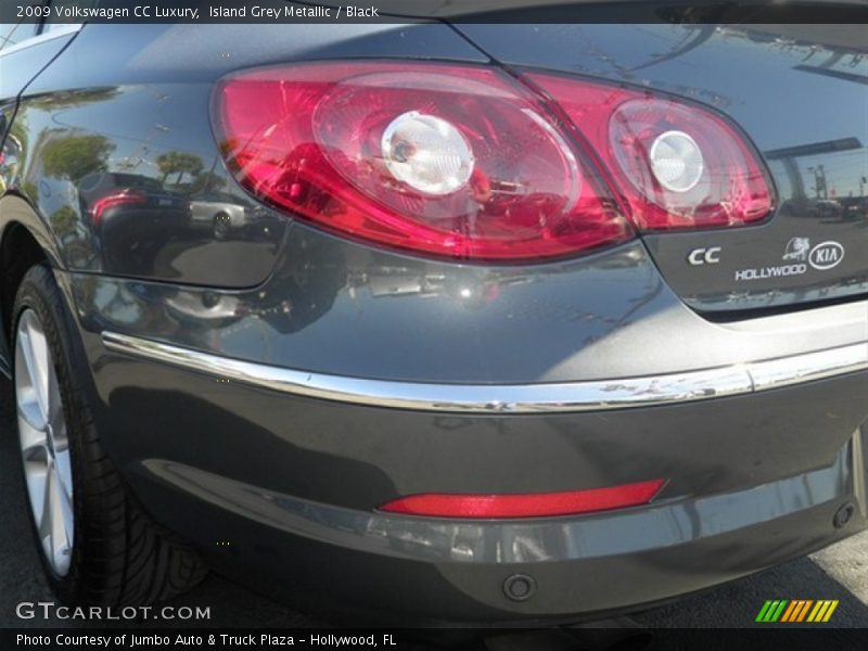 Island Grey Metallic / Black 2009 Volkswagen CC Luxury