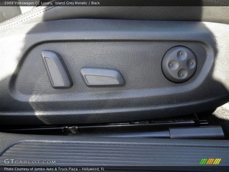 Island Grey Metallic / Black 2009 Volkswagen CC Luxury