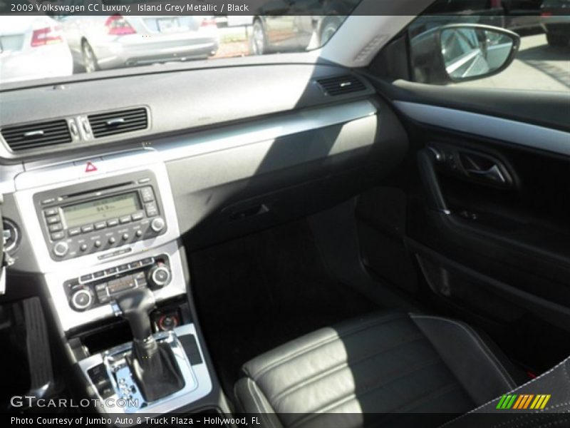Island Grey Metallic / Black 2009 Volkswagen CC Luxury