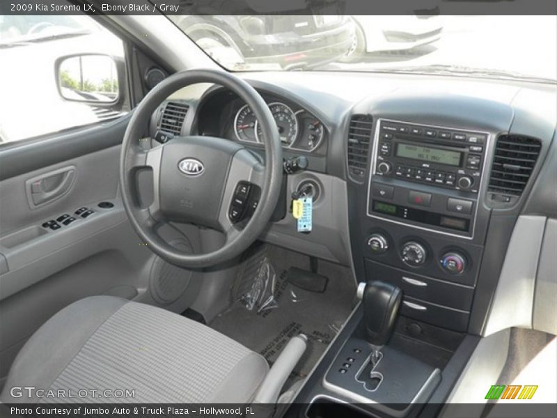 Dashboard of 2009 Sorento LX