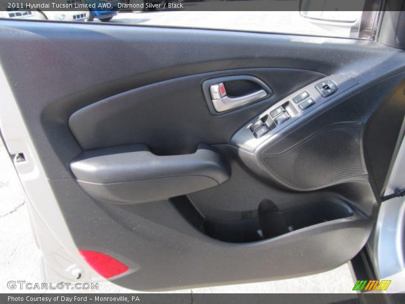 Diamond Silver / Black 2011 Hyundai Tucson Limited AWD