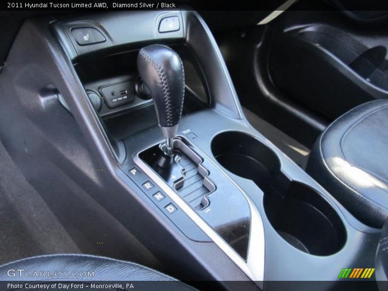 Diamond Silver / Black 2011 Hyundai Tucson Limited AWD