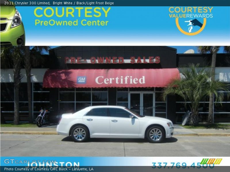 Bright White / Black/Light Frost Beige 2011 Chrysler 300 Limited