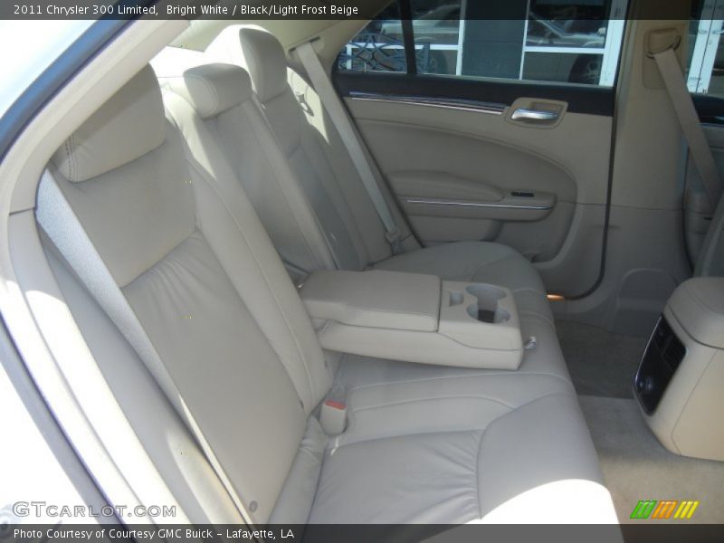 Bright White / Black/Light Frost Beige 2011 Chrysler 300 Limited