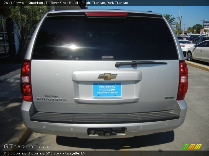 Sheer Silver Metallic / Light Titanium/Dark Titanium 2011 Chevrolet Suburban LT