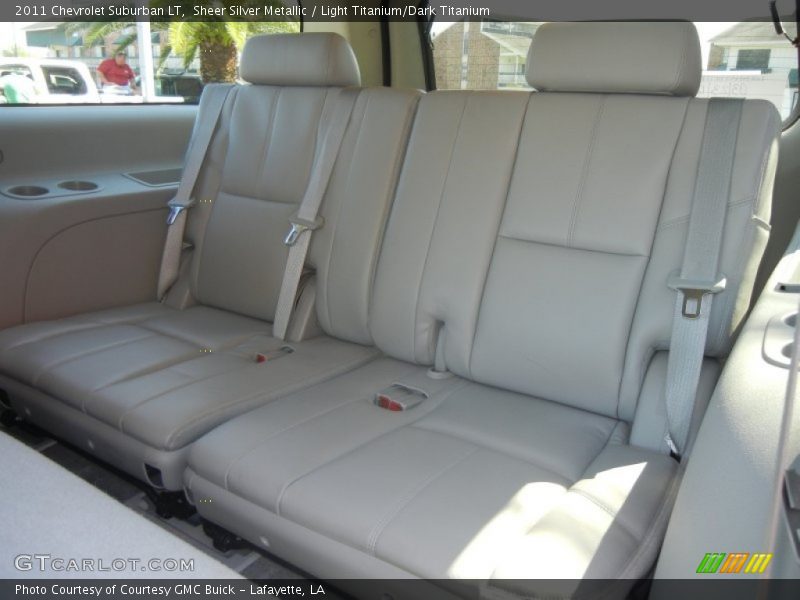 Sheer Silver Metallic / Light Titanium/Dark Titanium 2011 Chevrolet Suburban LT