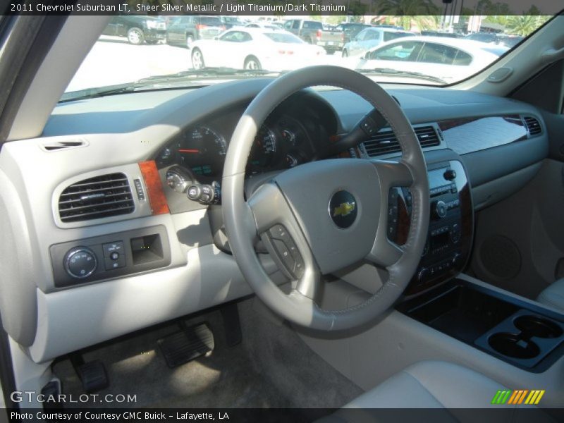 Sheer Silver Metallic / Light Titanium/Dark Titanium 2011 Chevrolet Suburban LT