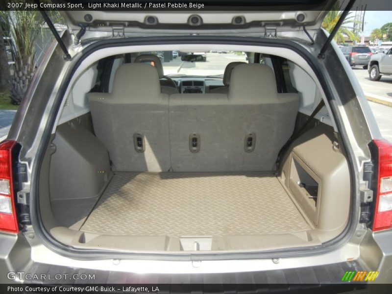 Light Khaki Metallic / Pastel Pebble Beige 2007 Jeep Compass Sport