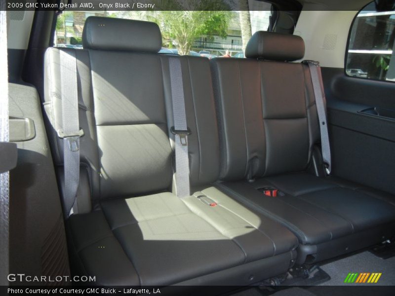 Onyx Black / Ebony 2009 GMC Yukon Denali AWD