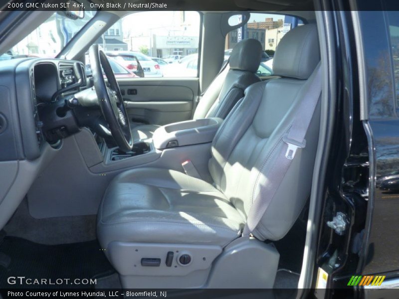 Onyx Black / Neutral/Shale 2006 GMC Yukon SLT 4x4