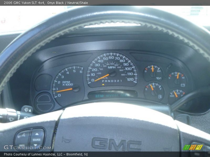 Onyx Black / Neutral/Shale 2006 GMC Yukon SLT 4x4