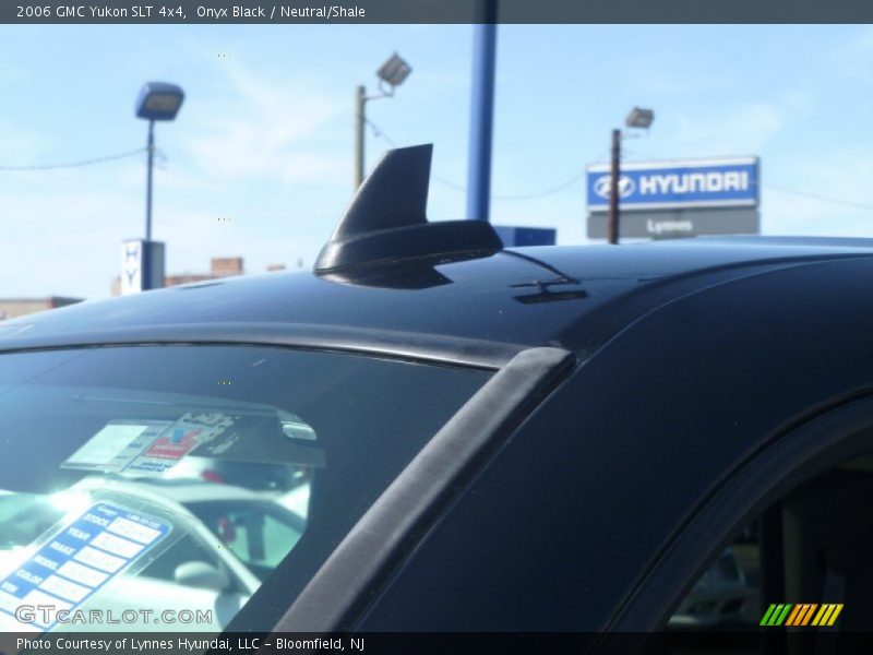 Onyx Black / Neutral/Shale 2006 GMC Yukon SLT 4x4