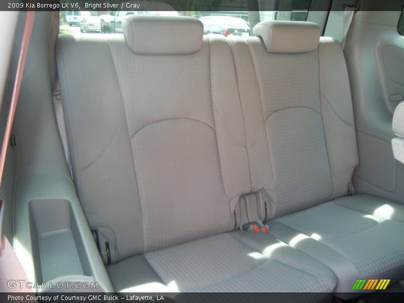 Bright Silver / Gray 2009 Kia Borrego LX V6