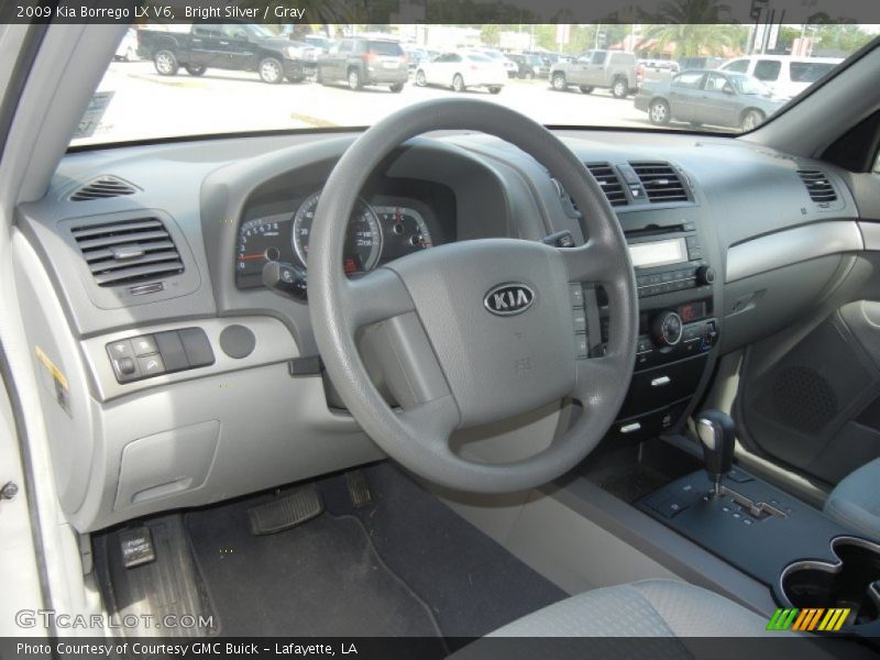 Dashboard of 2009 Borrego LX V6