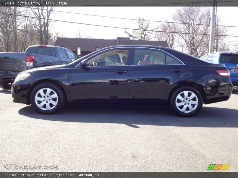 Black / Bisque 2010 Toyota Camry