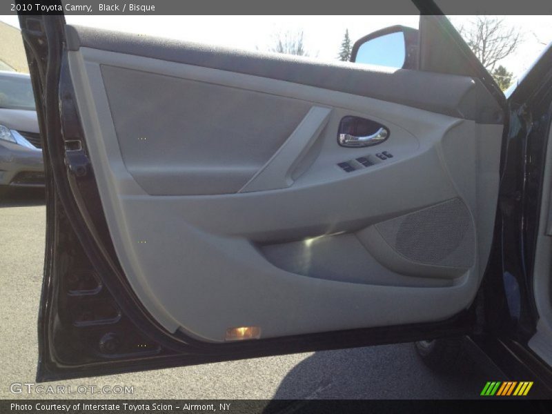 Black / Bisque 2010 Toyota Camry