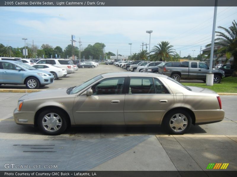 Light Cashmere / Dark Gray 2005 Cadillac DeVille Sedan