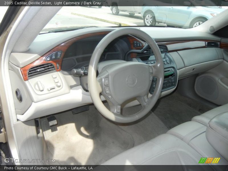 Light Cashmere / Dark Gray 2005 Cadillac DeVille Sedan