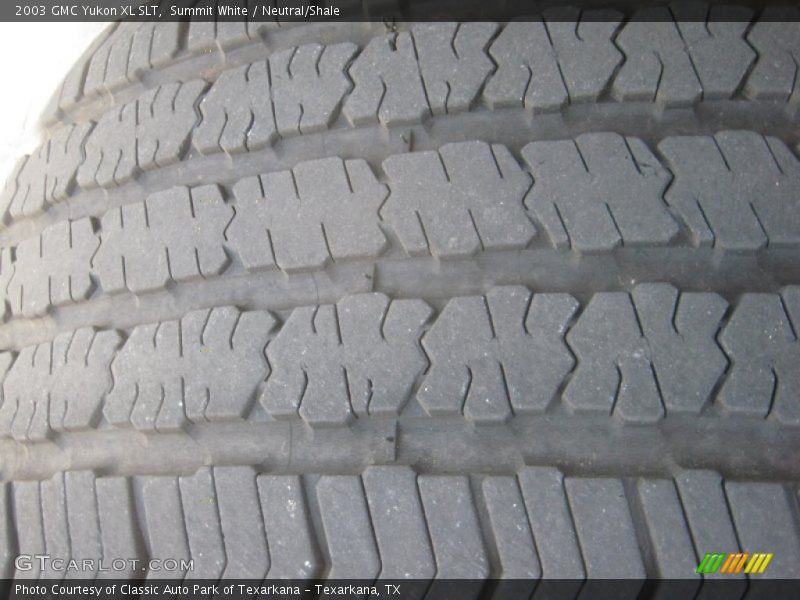 Summit White / Neutral/Shale 2003 GMC Yukon XL SLT