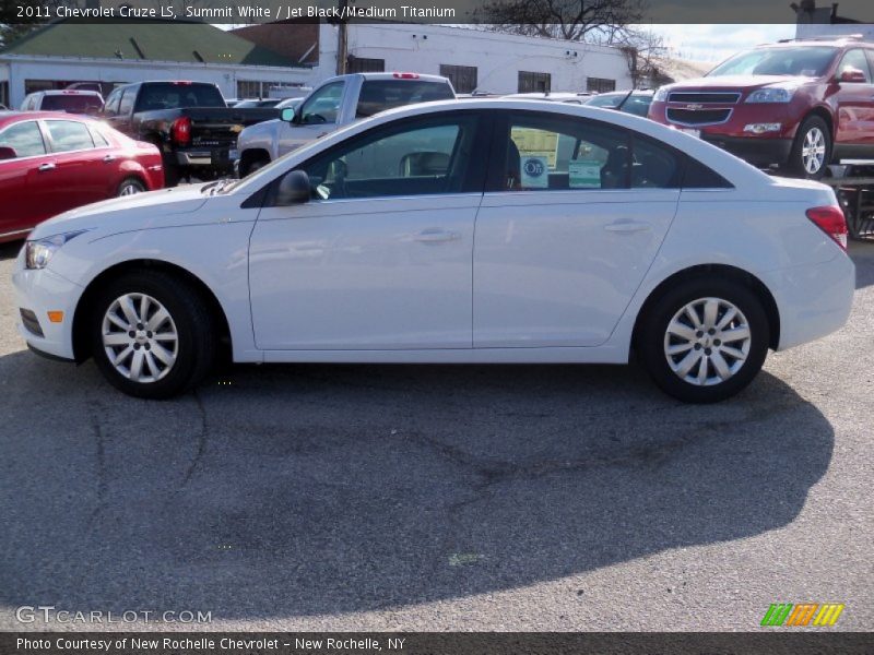 Summit White / Jet Black/Medium Titanium 2011 Chevrolet Cruze LS