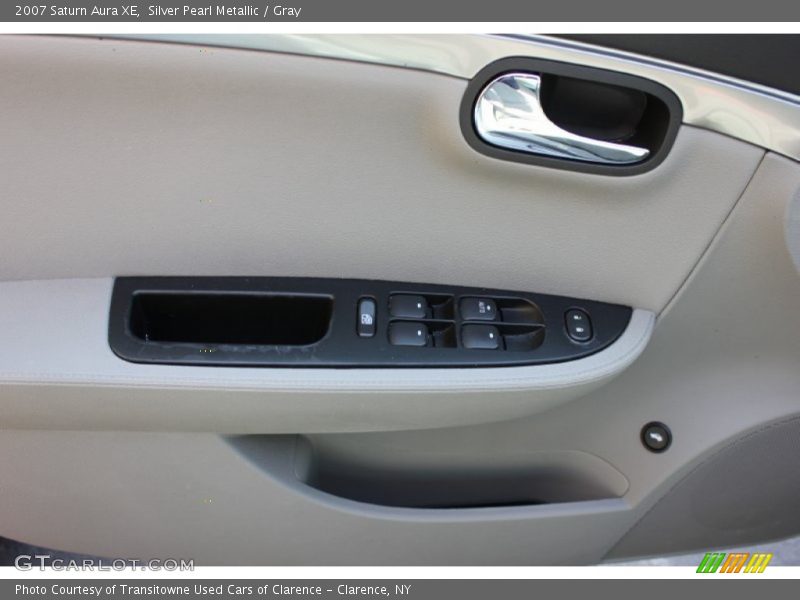 Silver Pearl Metallic / Gray 2007 Saturn Aura XE