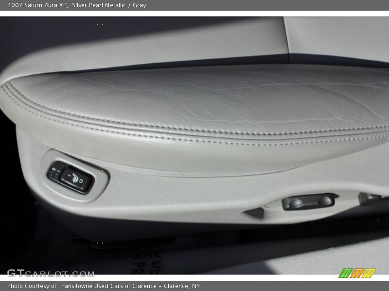 Silver Pearl Metallic / Gray 2007 Saturn Aura XE