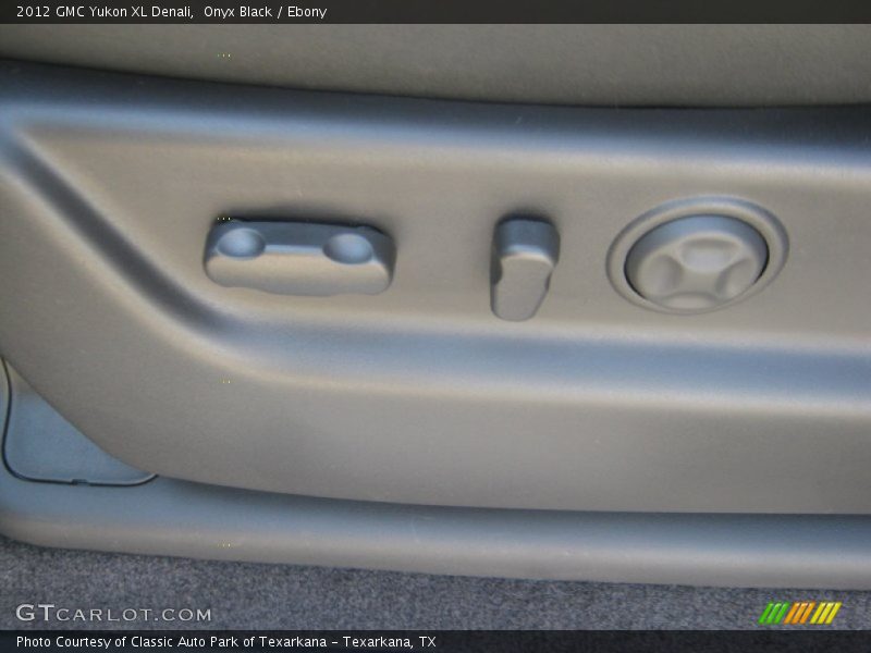 Onyx Black / Ebony 2012 GMC Yukon XL Denali
