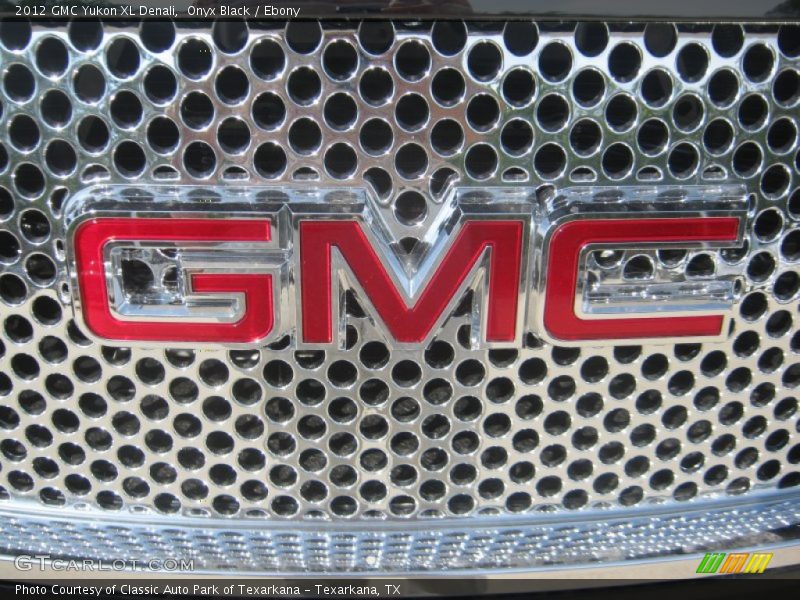 Onyx Black / Ebony 2012 GMC Yukon XL Denali