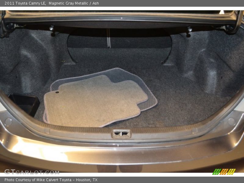 Magnetic Gray Metallic / Ash 2011 Toyota Camry LE