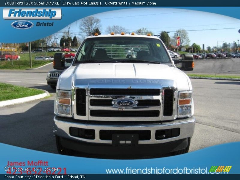 Oxford White / Medium Stone 2008 Ford F350 Super Duty XLT Crew Cab 4x4 Chassis